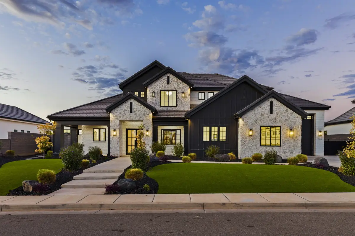 697 E Margarita Way, Washington, UT 84780 - #1
