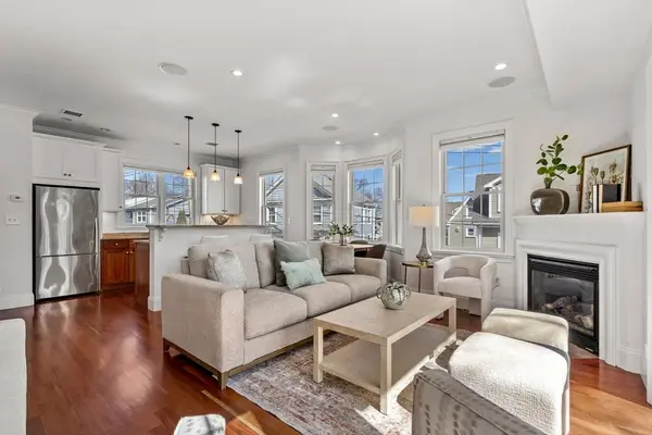 67 Church St #1, Boston, MA 02122