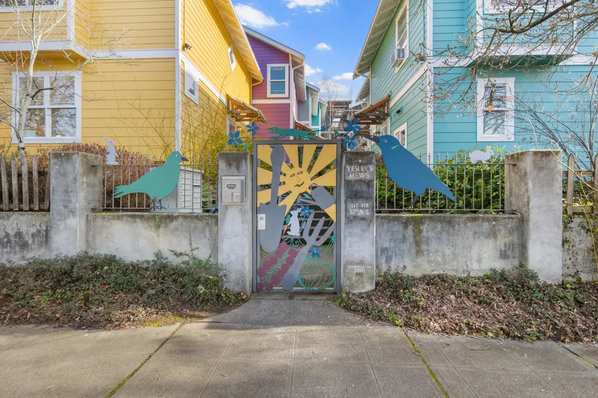 112 22nd Avenue #B, Seattle, WA 98122 - #1