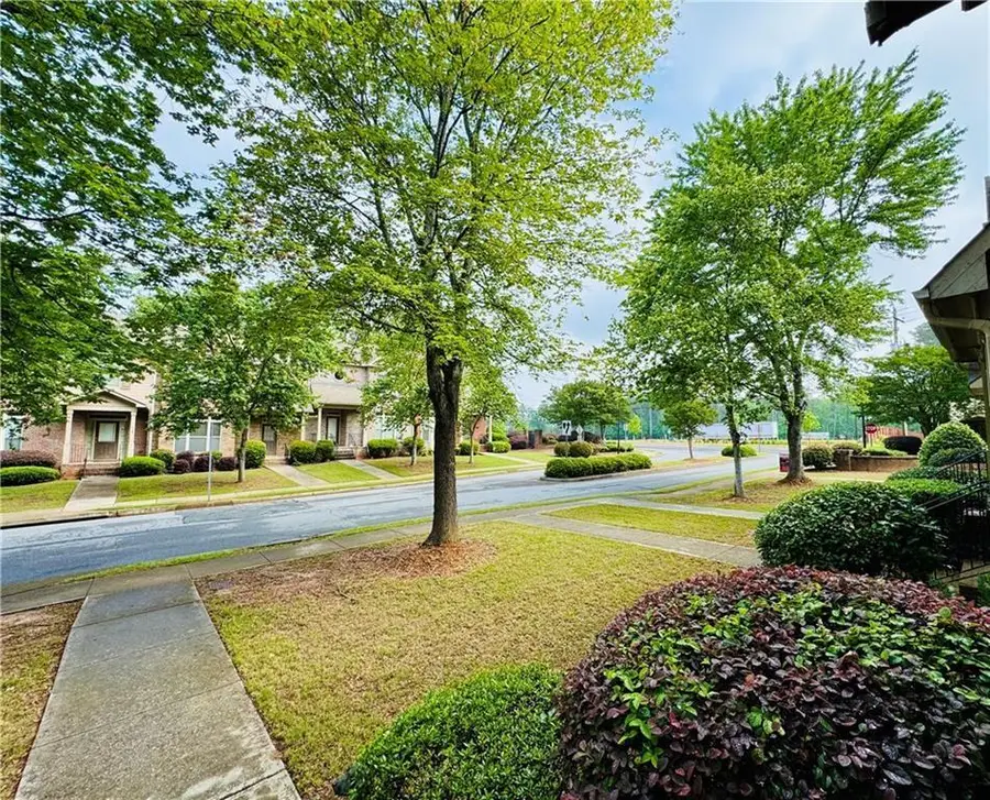 6156 Thorncrest Drive, Tucker, GA 30084 - Image #2