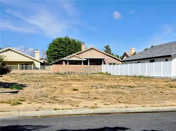 13415 Sea Gull Drive, Victorville, CA 92395
