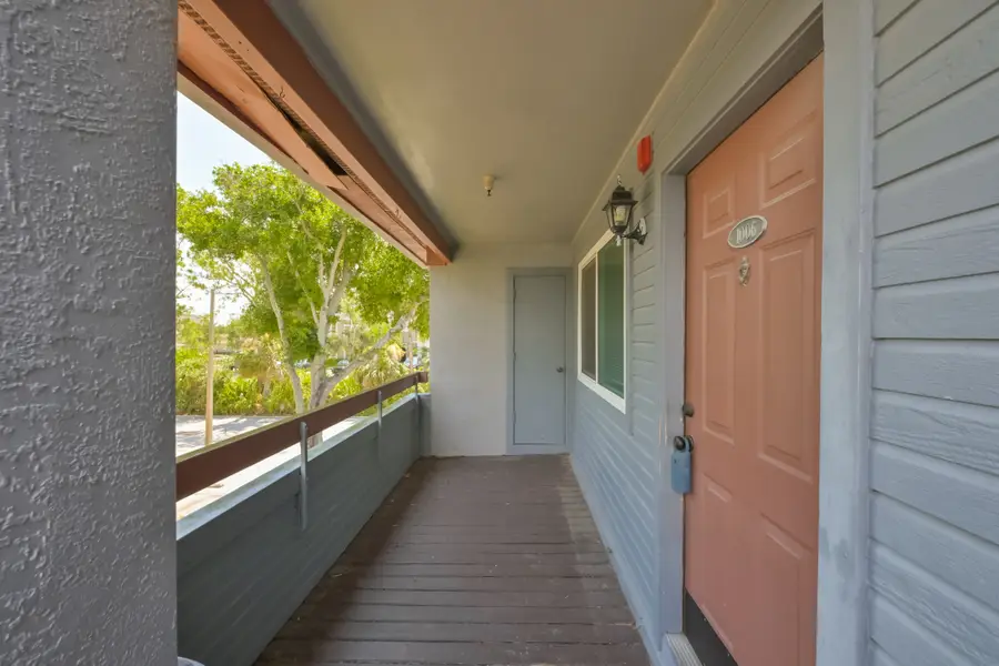 10265 Gandy Boulevard N #1006, Saint Petersburg, FL 33702 - #3