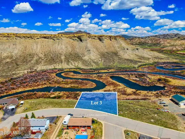 1113 Bluff Ave, Kremmling, CO 80459