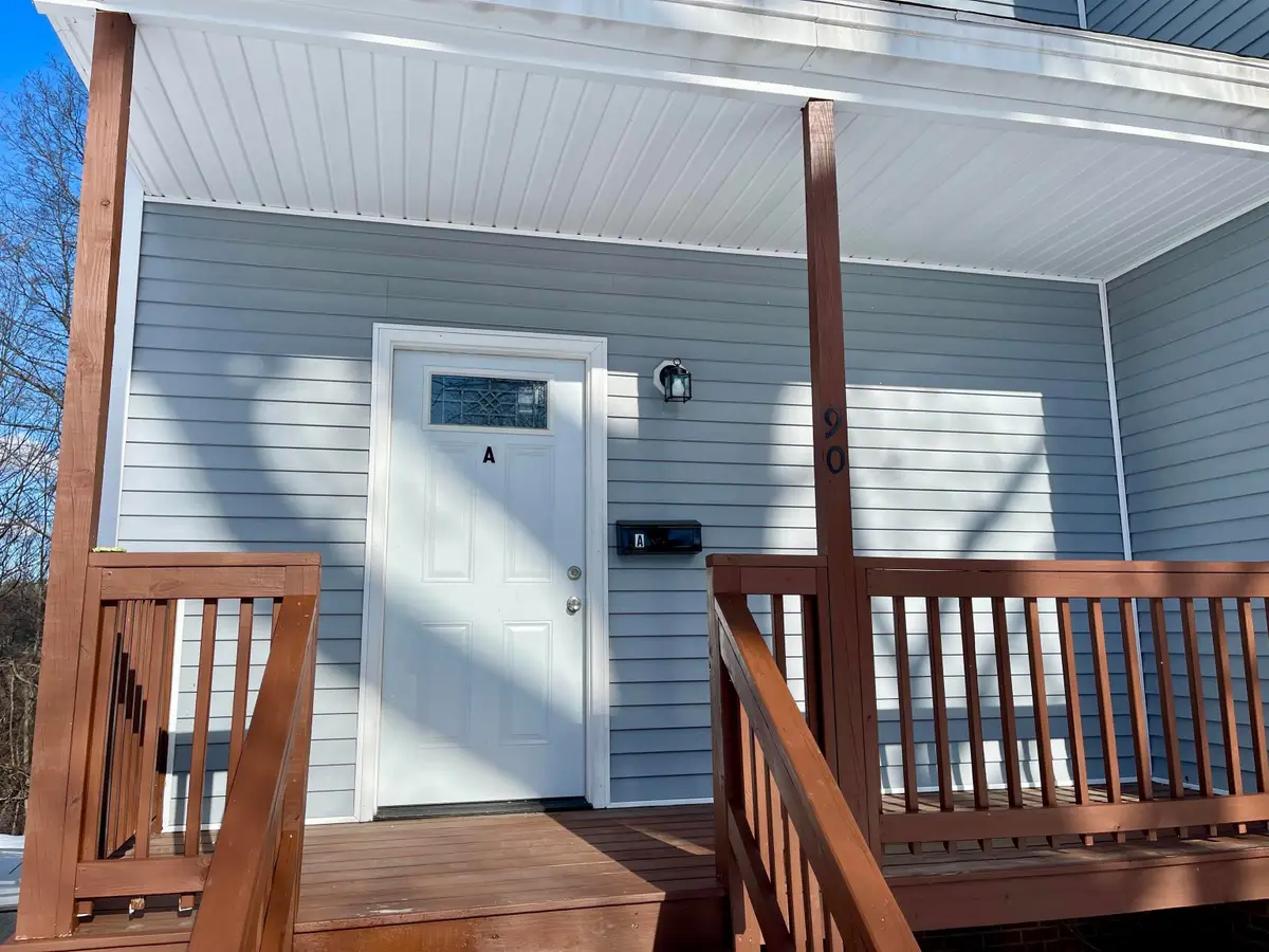 90 Pleasant Street #A, Franklin, NH 03235 - #1