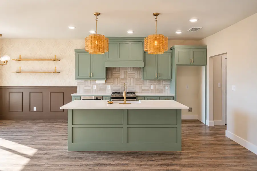 808 N Fulton Avenue, Lubbock, TX 79416 - #3