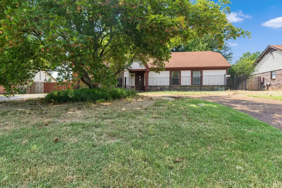 5593 YALE RD, Bartlett, TN 38134 - #2
