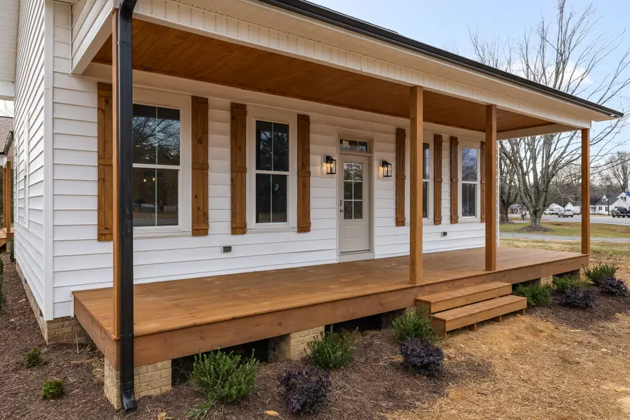 124 Vaden Road, Reidsville, NC 27320 - Image #2