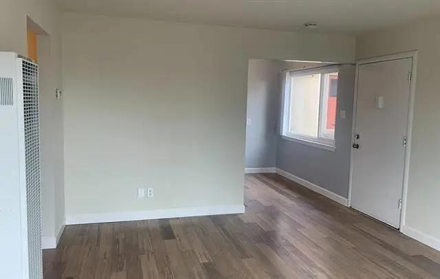 885 Laurel Avenue, Belmont, CA 94002 - #3