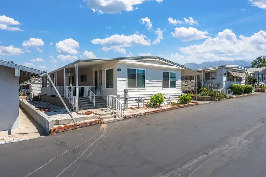 12582 2nd #11, Yucaipa, CA 92399 - #2