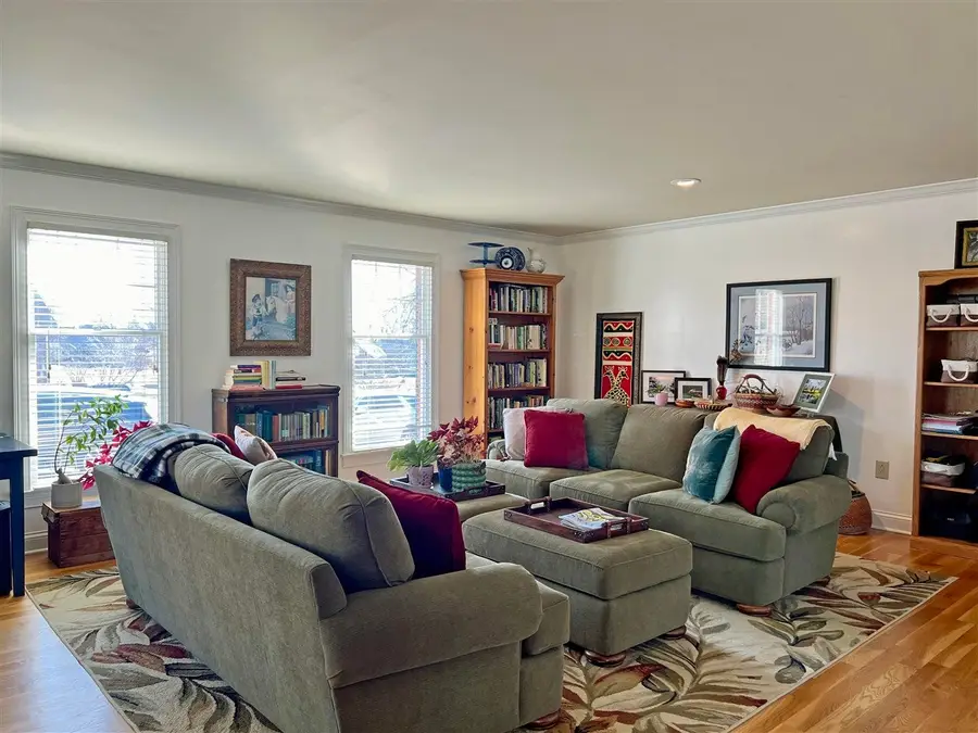 1102 Woodmont Cir, Franklin, KY 42134 - #3