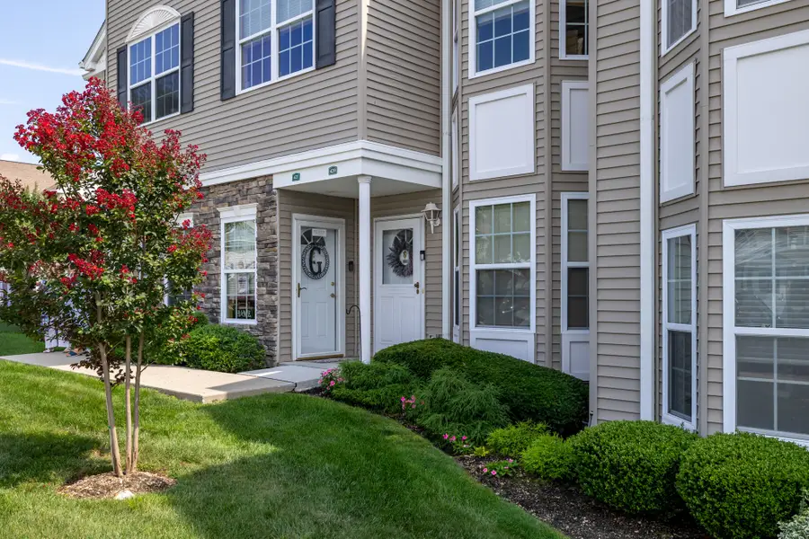 421 Autumn Drive, East Meadow, NY 11554 - #3