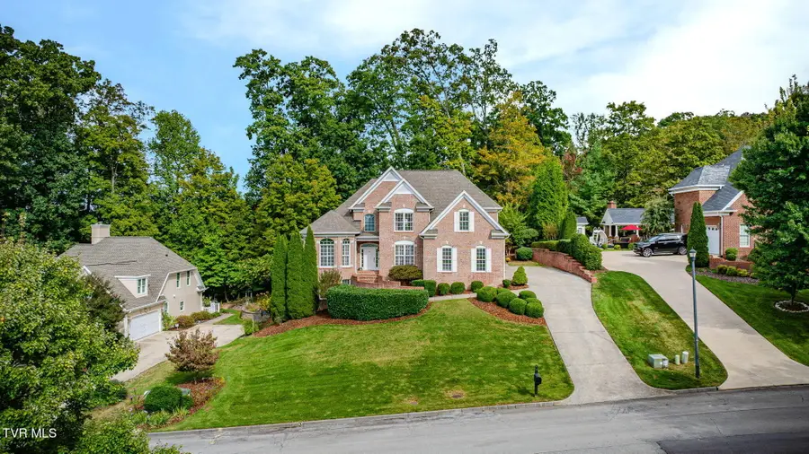 4901 Preston Park Drive, Kingsport, TN 37664 - #3