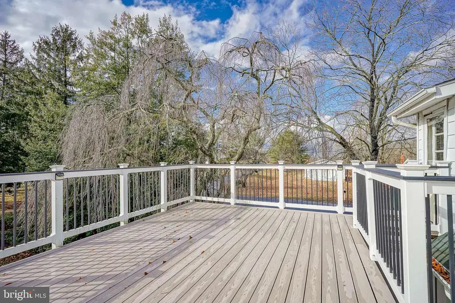 172 B Stewart Rd #2nd Floor, Pilesgrove, NJ 08098 - #3