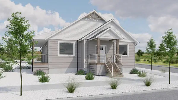 1050 SE Clover, Madras, OR 97741