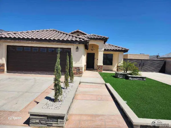 3988 E HOYOS ST, San Luis, AZ 85336