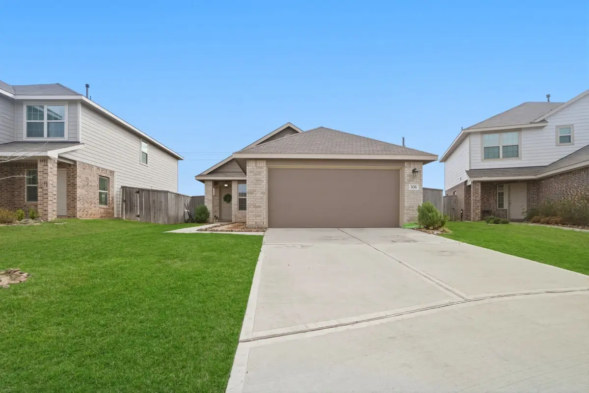 306 Pickwick Gardens Lane, Magnolia, TX 77354 - #1