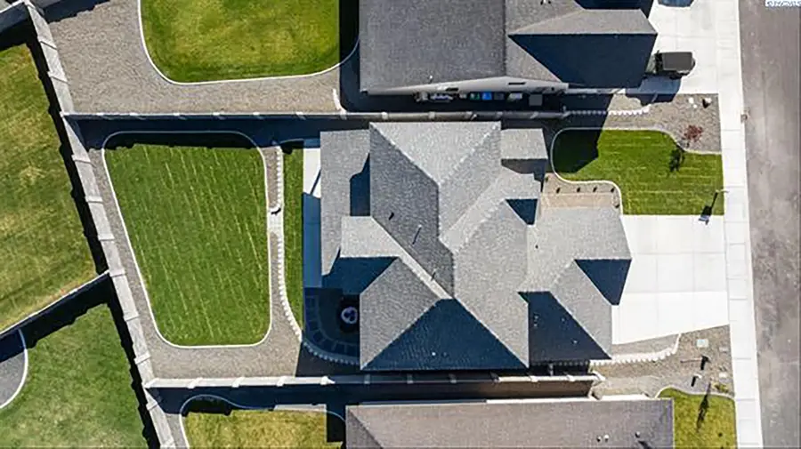 4127 Clover Rd, Richland, WA 99352 - Image #2