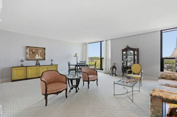 3901 West End Ave #706, Nashville, TN 37205