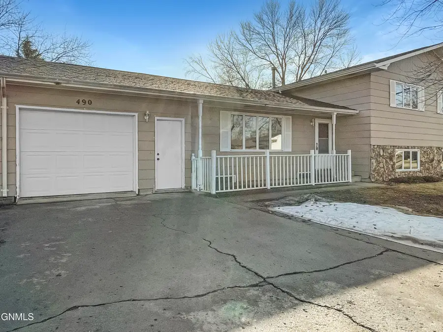 490 Joal Drive, Carrington, ND 58421 - #2