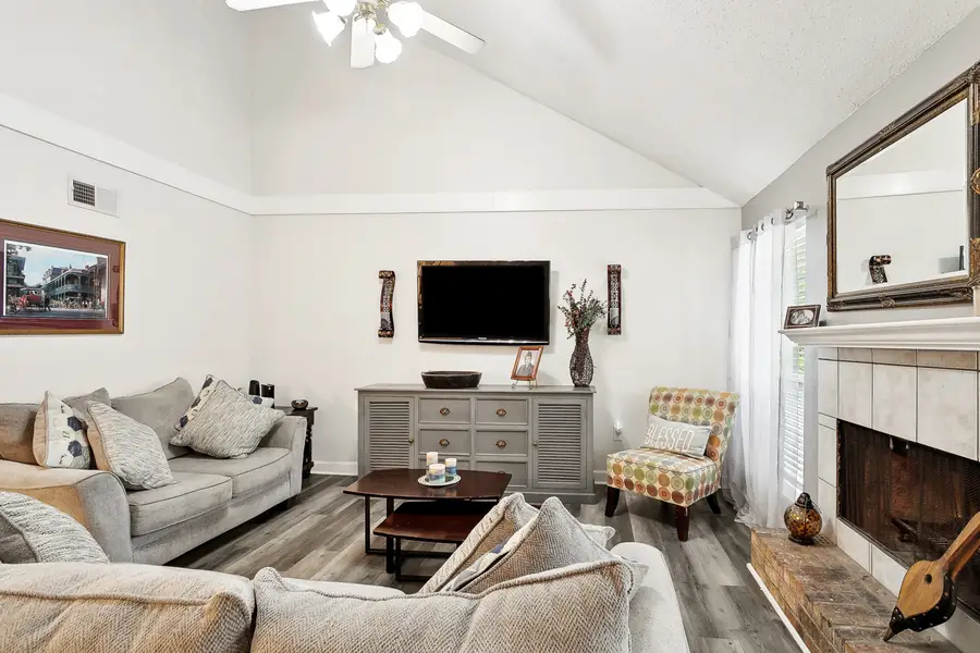 720 Heavens Drive #8, Mandeville, LA 70471 - Image #2