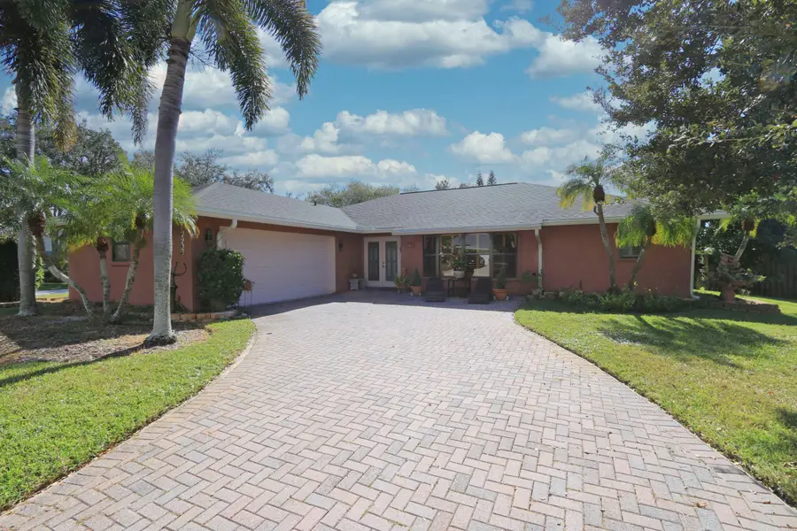 2142 SW Jaguar Avenue, Port Saint Lucie, FL 34953 - #2