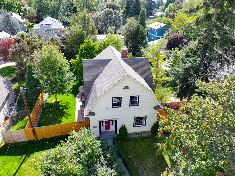 1116 Isaacs Avenue, Walla Walla, WA 99362 - #2