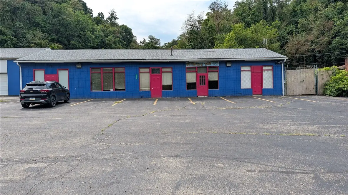 1330 Hayden, Elizabeth, PA 15037 - #1