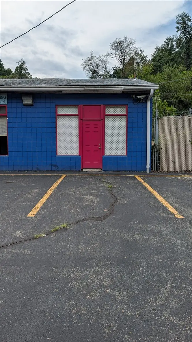 1330 Hayden, Elizabeth, PA 15037 - #3