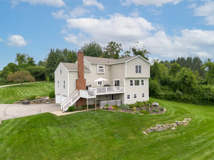 25 Bonnie Vu Lane, New Milford, CT 06776 - #3