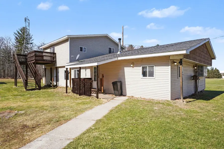 7154 Barkley RD, Vassar, MI 48768 - #2