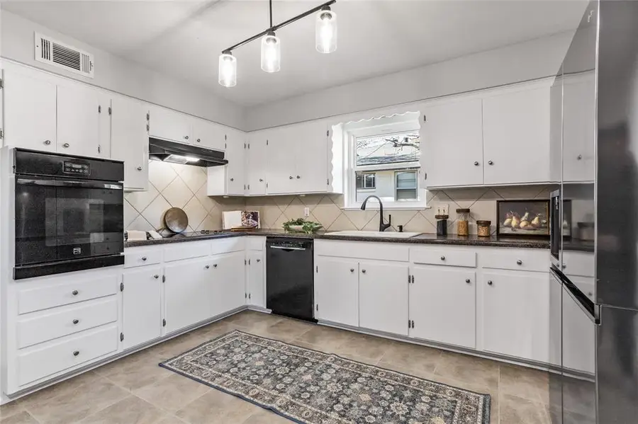 1214 Holly Drive, Richardson, TX 75080 - Image #3