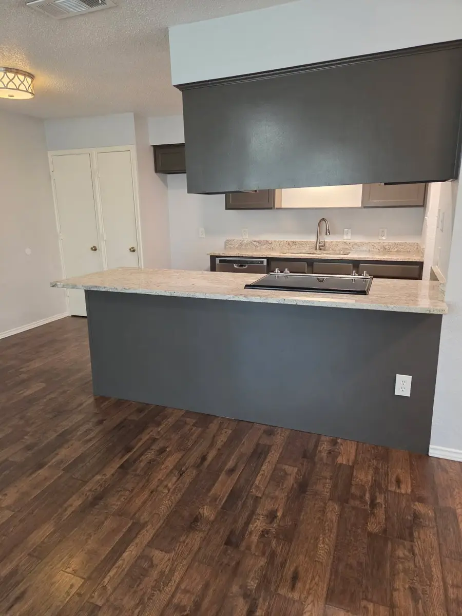 7208 NE Loop 820, North Richland Hills, TX 76180 - #2