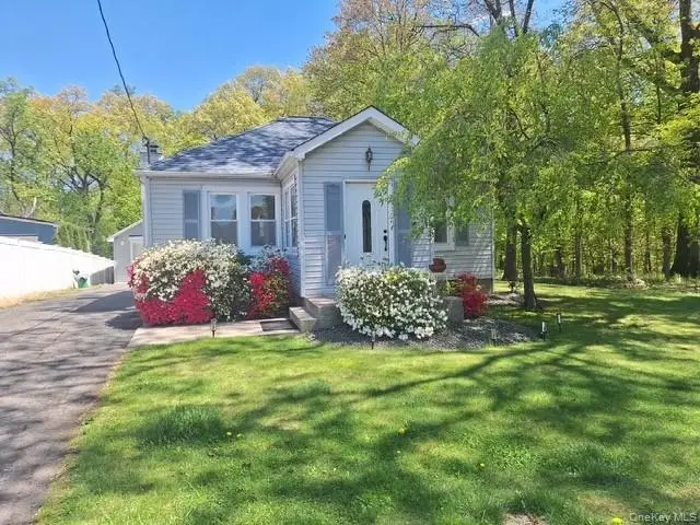 101 Gatto Lane, Pearl River, NY 10965 - #1