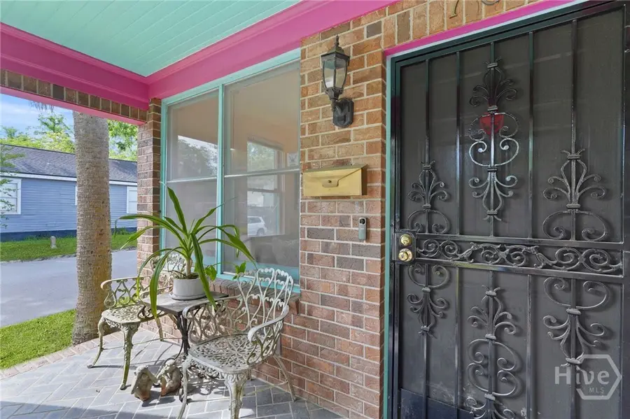 702 E 32nd Street, Savannah, GA 31401 - #3