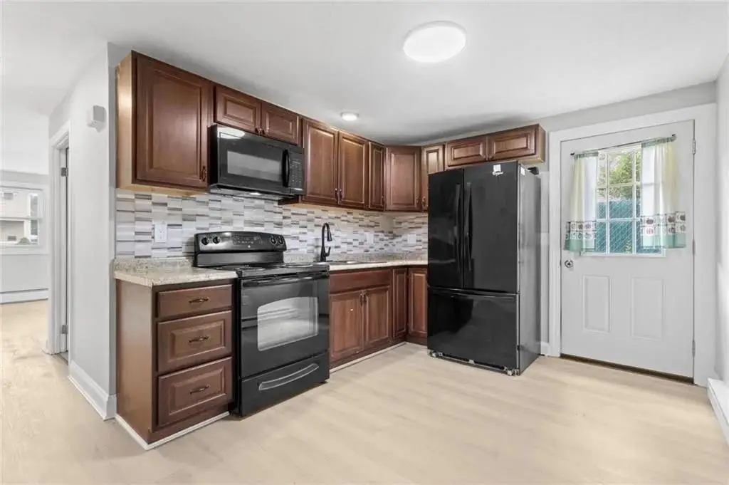 30 Victoria Street, Providence, RI 02909 - #1