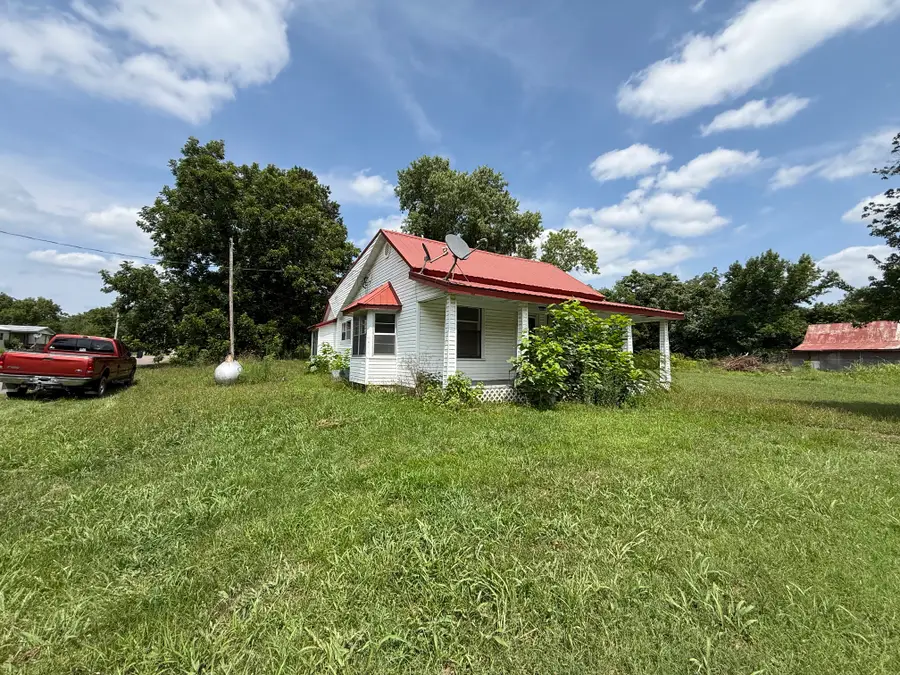 18119 Sallee Street, Winona, MO 65588 - #3
