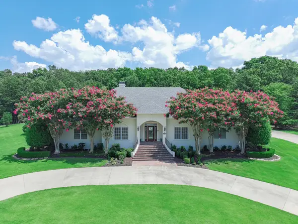 3411 Lacoste Drive, Jonesboro, AR 72404