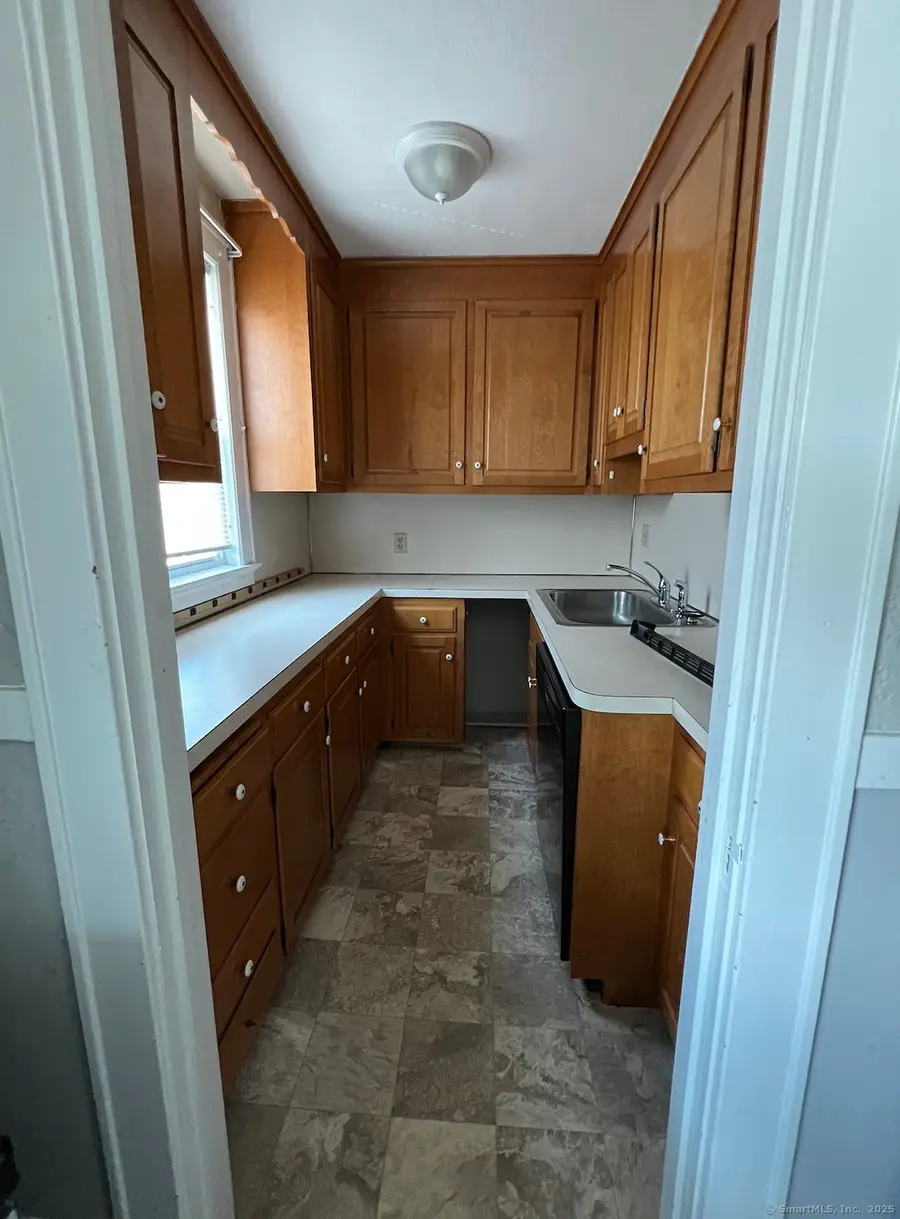 861 Farmington Avenue #2nd Floor #2nd Floor, Berlin, CT 06037 - #3