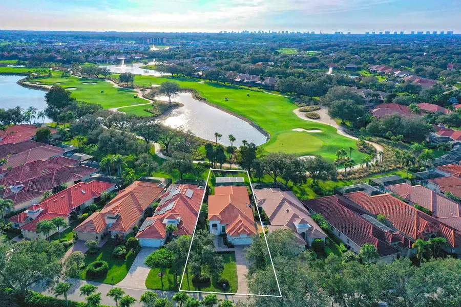 981 Tierra Lago Way, Naples, FL 34119 - Image #2