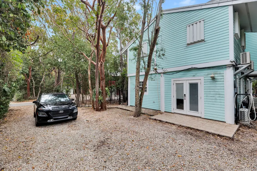 71 N Bay Harbor Drive, Key Largo, FL 33037 - Image #3