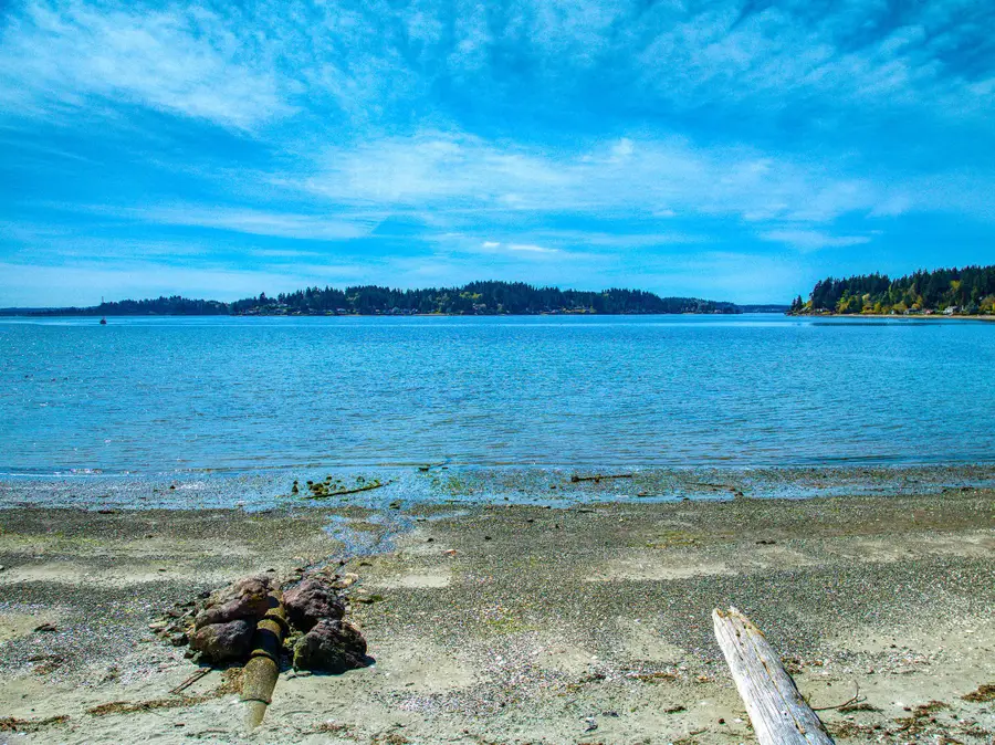 4552 Point White Drive Ne, Bainbridge Island, WA 98110 - #2