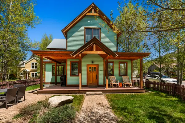 829 Red Lady Avenue, Crested Butte, CO 81224