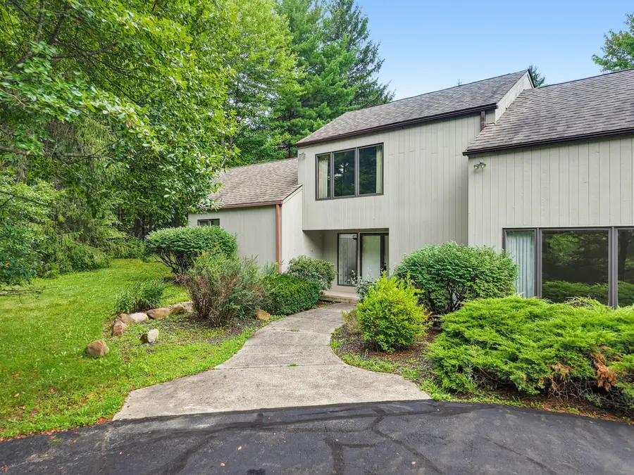 13913 County Line Road, Novelty, OH 44072 - #3