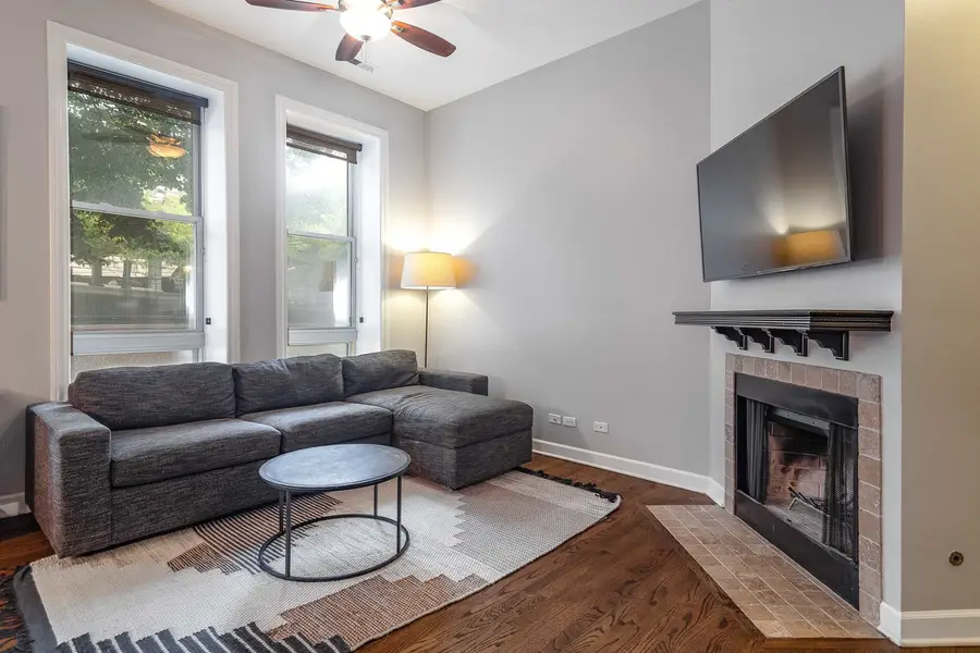 1344 N North Park Avenue , 1, Chicago, IL 60610 - #2