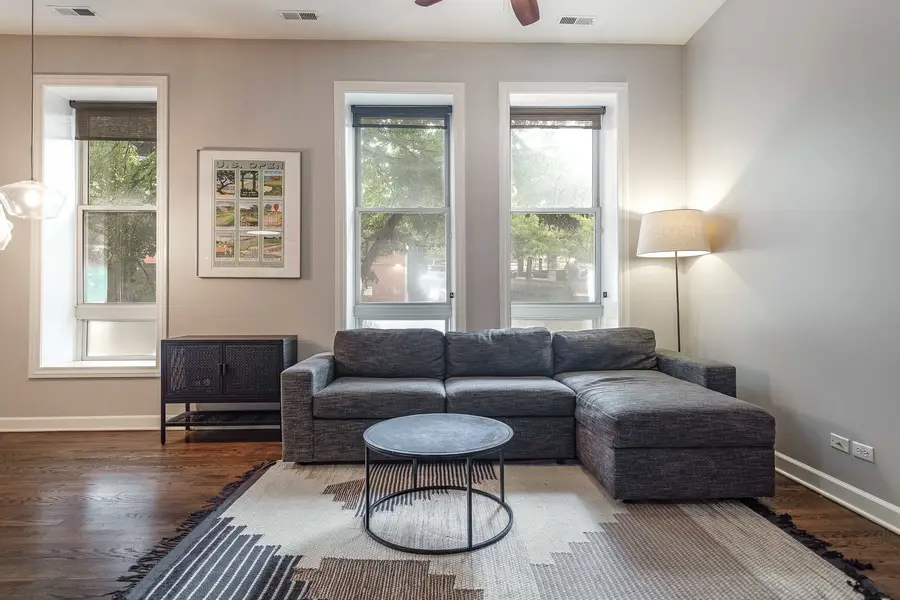 1344 N North Park Avenue , 1, Chicago, IL 60610 - #3