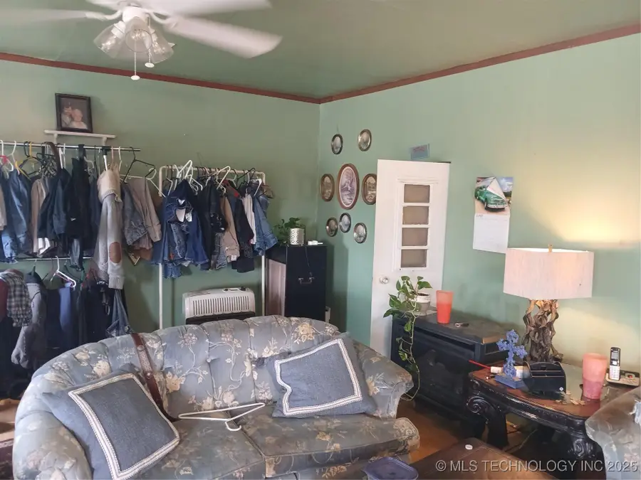 1079 Harbor Drive, Checotah, OK 74426 - Image #3