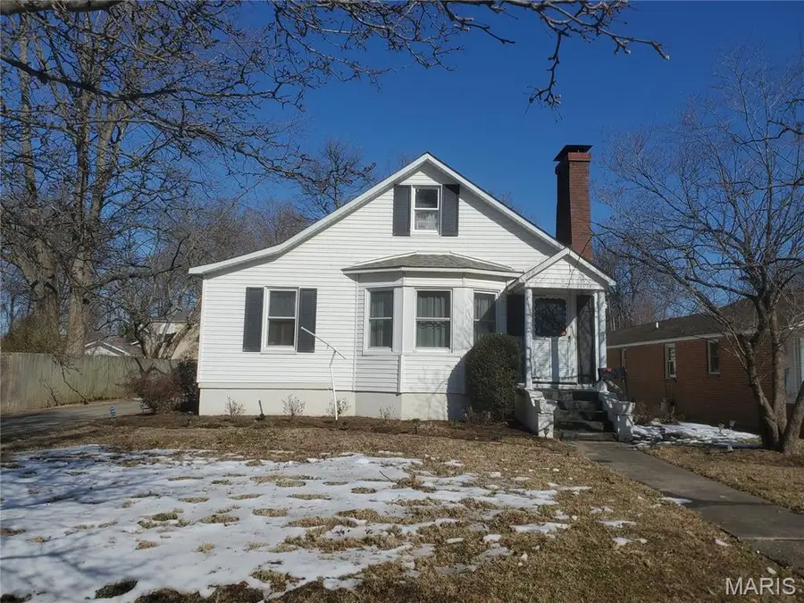 1206 E Commercial, Charleston, MO 63834 - #2