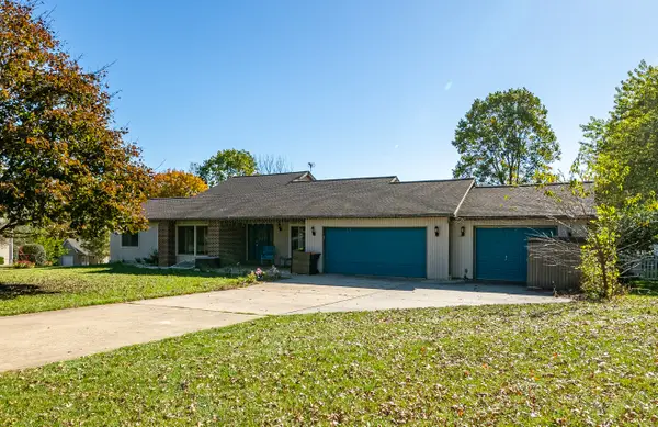 16 Mellon School Ln, FLEETWOOD, PA 19522