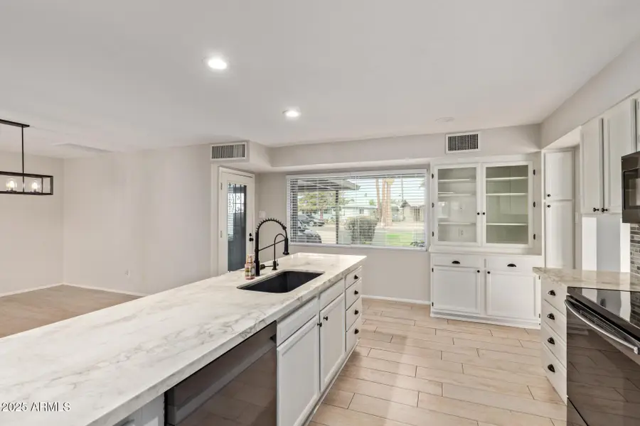 627 W 16TH Street, Tempe, AZ 85281 - #2