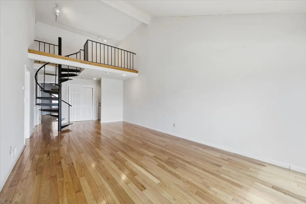 28 Sunrise Dr, Long Hill, NJ 07933 - #1